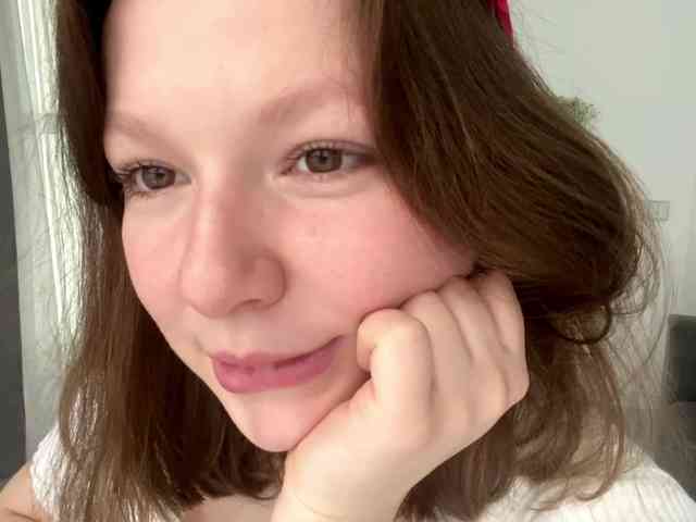 MaryannaZacate webcam