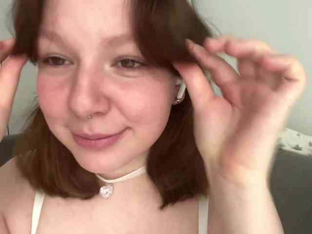 MaryannaZacate webcam