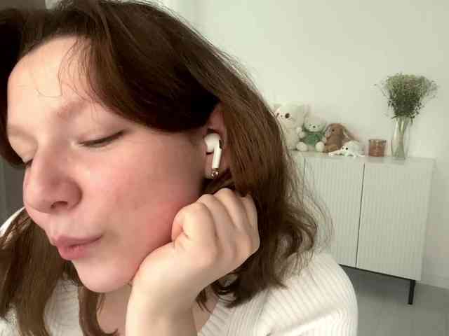 MaryannaZacate webcam