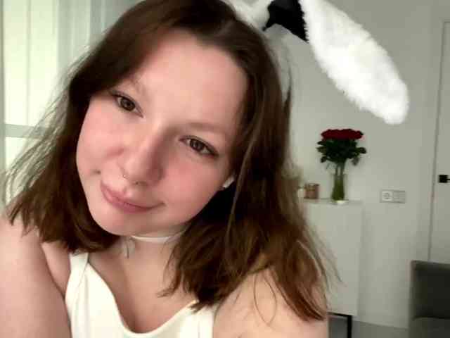 MaryannaZacate webcam