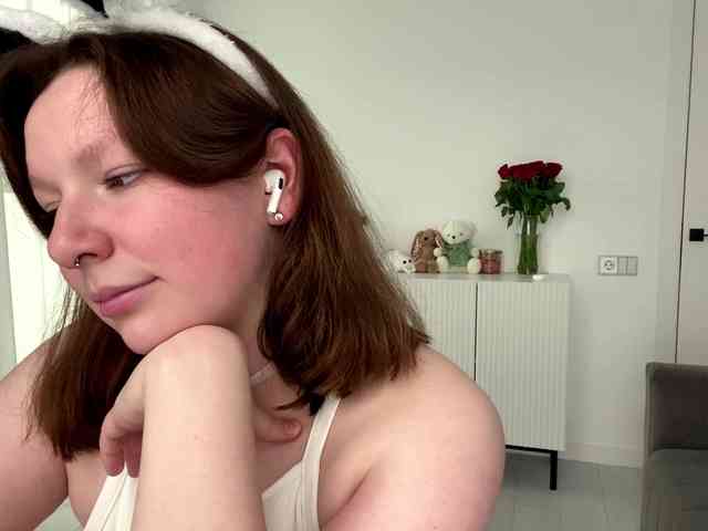 MaryannaZacate webcam