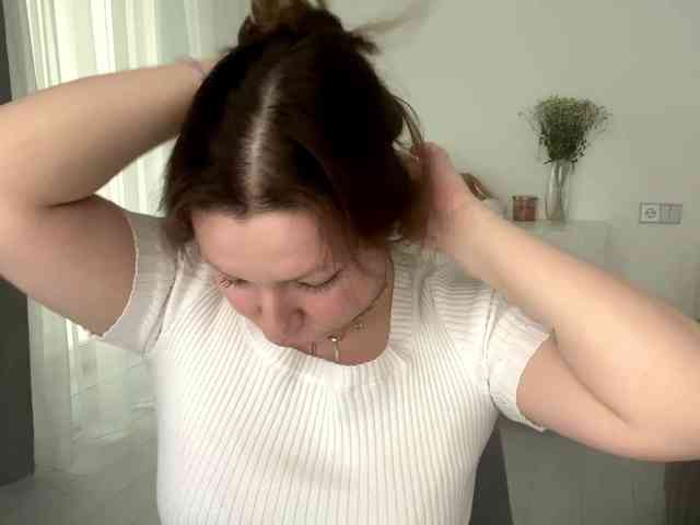 MaryannaZacate webcam