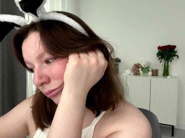 MaryannaZacate webcam