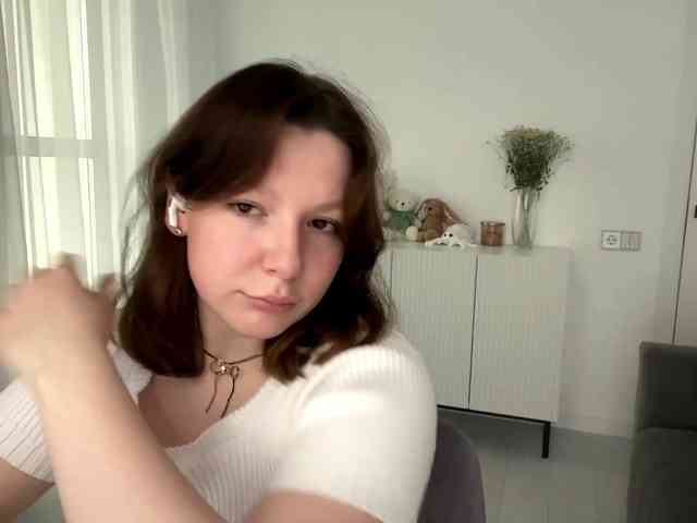 MaryannaZacate webcam