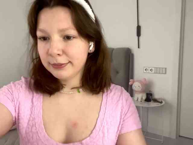 MaryannaZacate webcam