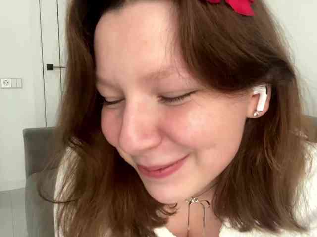 MaryannaZacate webcam