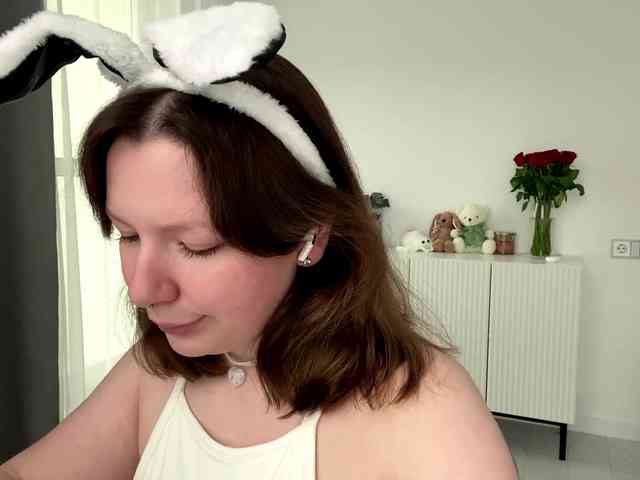 MaryannaZacate webcam