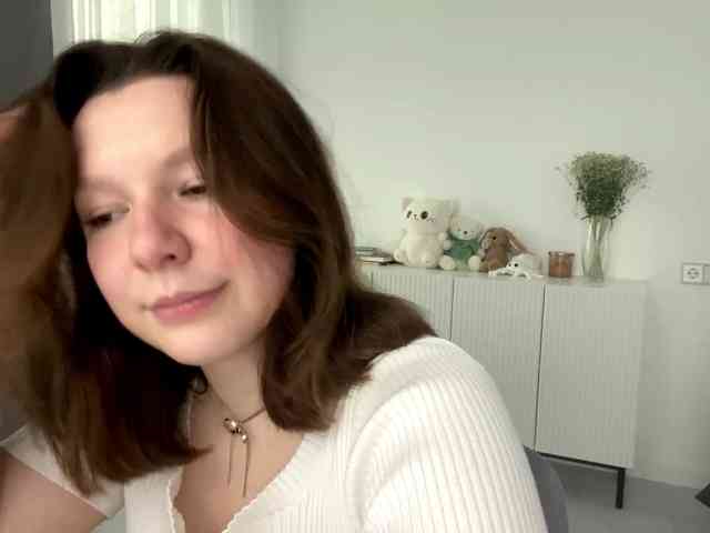 MaryannaZacate webcam