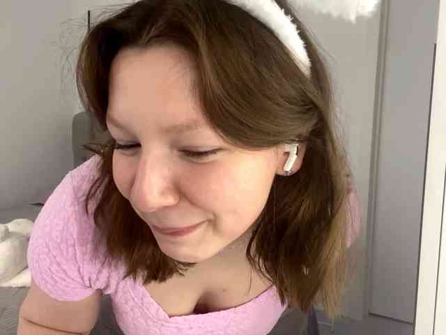 MaryannaZacate webcam