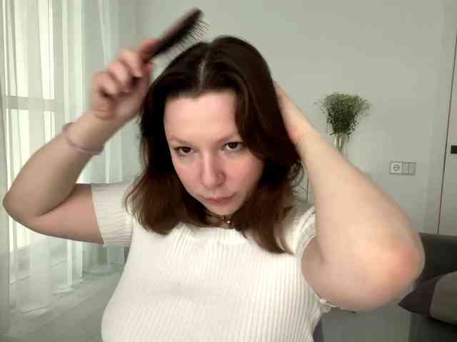 MaryannaZacate webcam