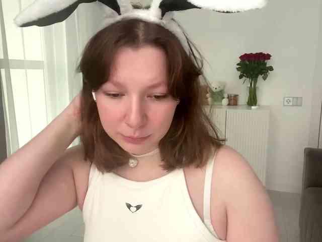 MaryannaZacate webcam