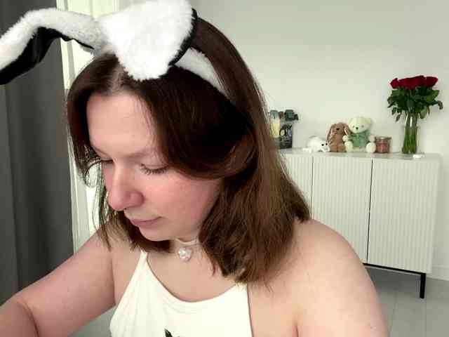 MaryannaZacate webcam