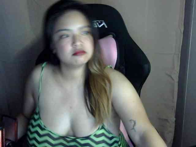 AthenaGuerero21 webcam
