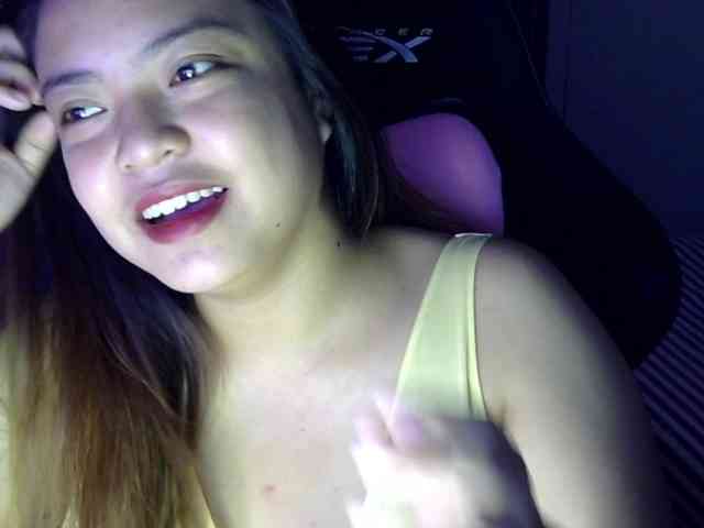 AthenaGuerero21 webcam