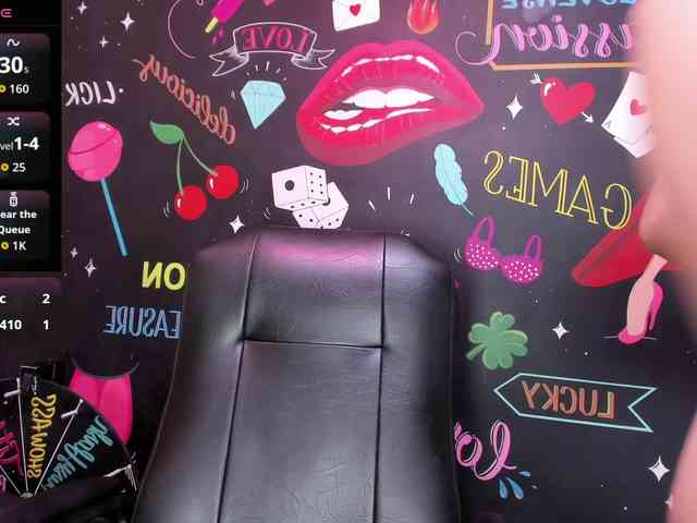 HelenaScott HelenaScott