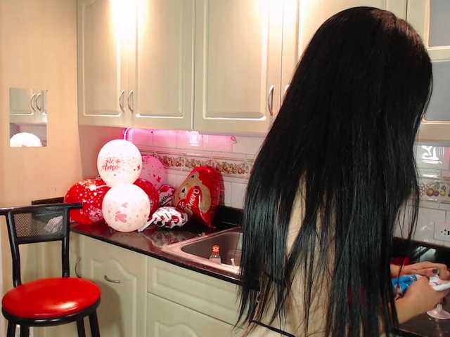 MarianaMontezz's BongaCams show and profile