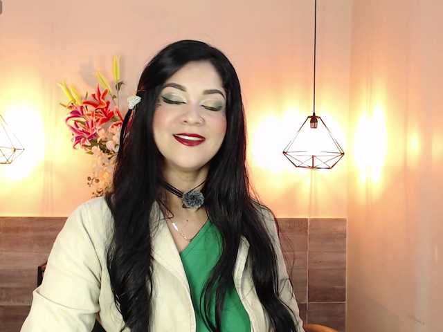 MarianaMontezz's BongaCams show and profile