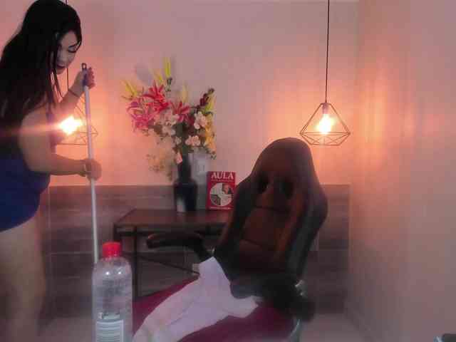 MarianaMontezz webcam