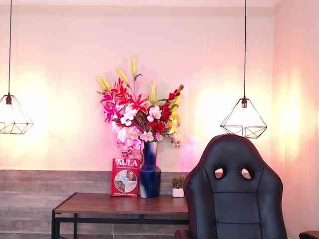 MarianaMontezz webcam