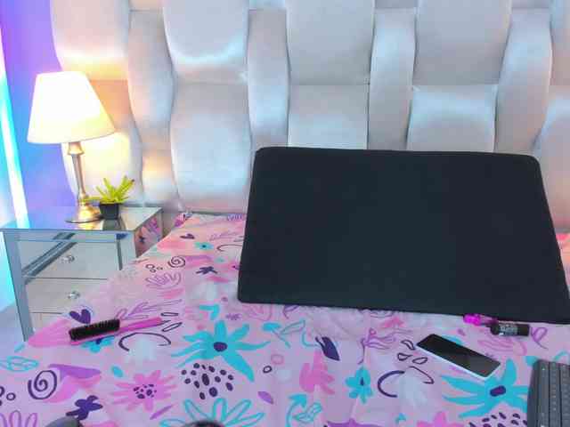 Gabyy-Ruiiz Gabyy-Ruiiz