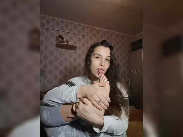 honey-bunny-lola's BongaCams show and profile