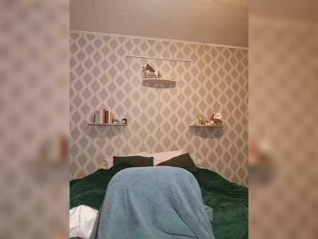 honey-bunny-lola's BongaCams show and profile