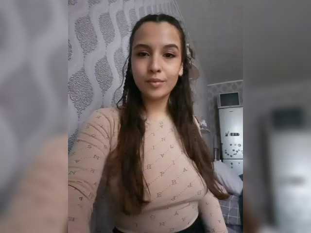 honey-bunny-lola's BongaCams show and profile