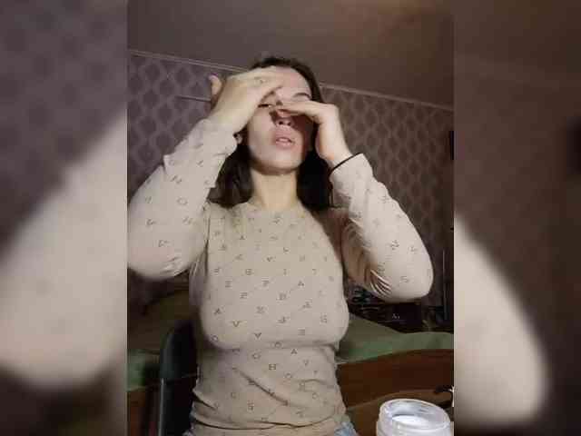 honey-bunny-lola webcam