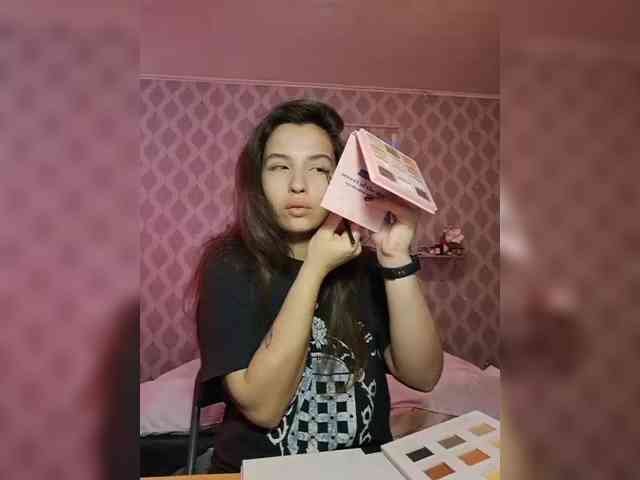 honey-bunny-lola webcam