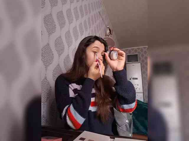 honey-bunny-lola webcam