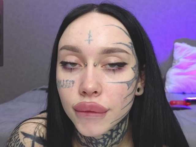 somniya Live Cam on BongaCams