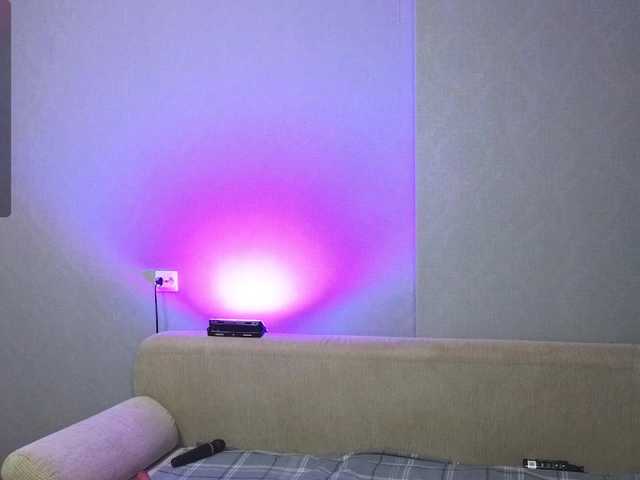 somniya's BongaCams profile