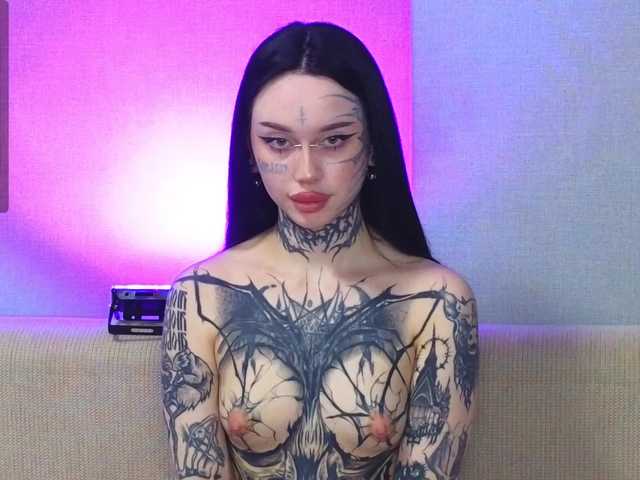 somniya's BongaCams show and profile