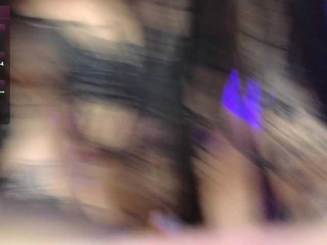 somniya's BongaCams show and profile