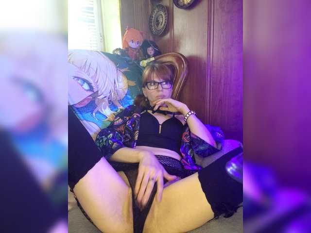 Vikeyna's BongaCams show and profile