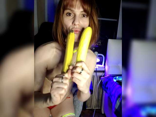 Vikeyna's BongaCams show and profile