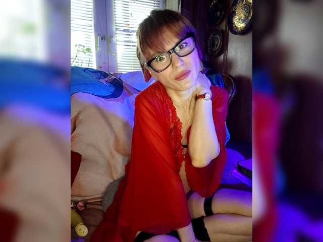 Vikeyna's BongaCams show and profile