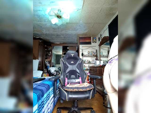 Vikeyna's BongaCams show and profile