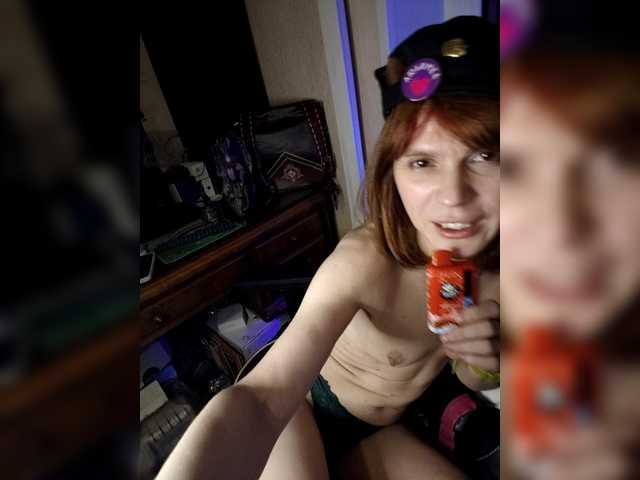 Vikeyna's BongaCams show and profile