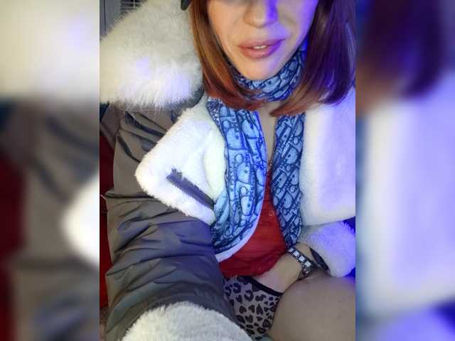 Vikeyna's BongaCams show and profile