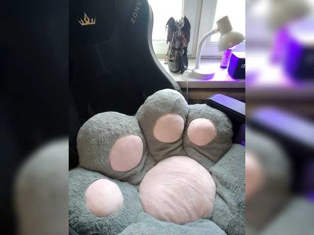 Vikeyna's BongaCams show and profile