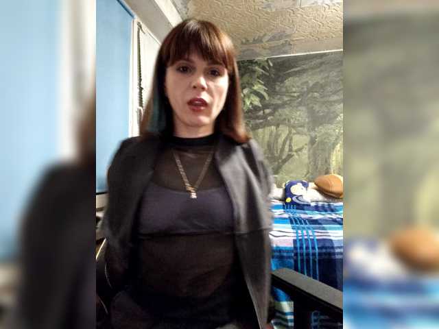 Vikeyna's BongaCams show and profile