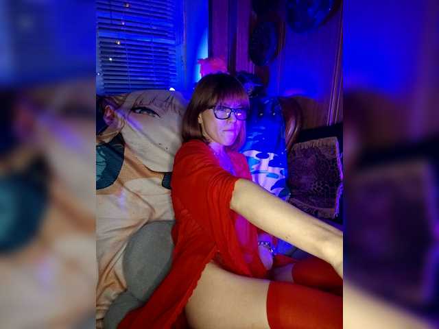 Vikeyna's BongaCams show and profile