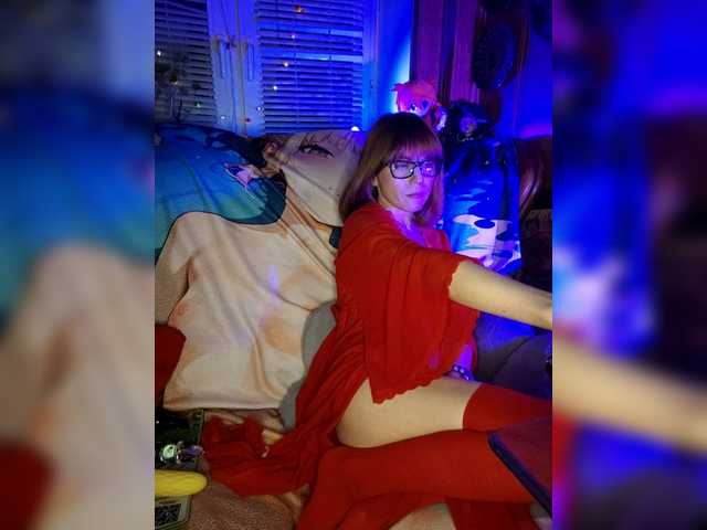 Vikeyna's BongaCams show and profile