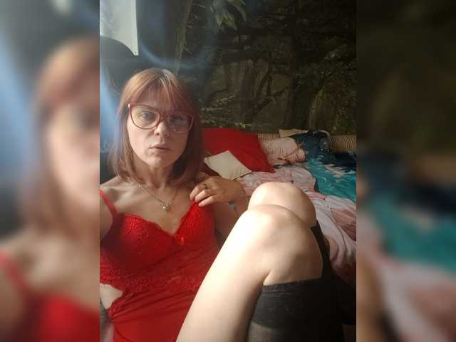 Vikeyna's BongaCams show and profile