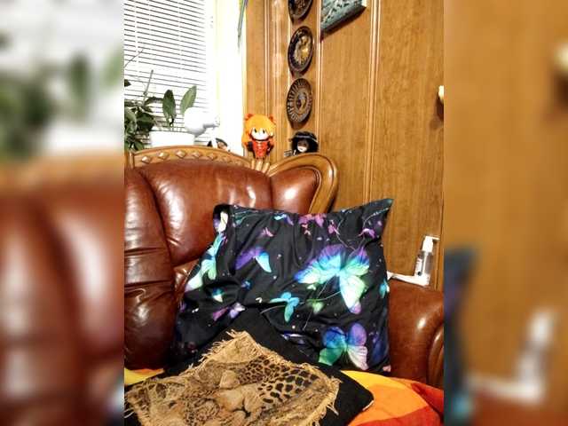 Vikeyna's BongaCams show and profile