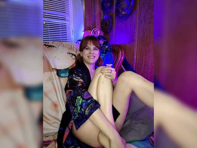 Vikeyna's BongaCams show and profile