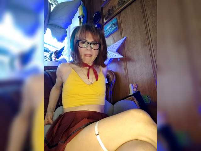 Vikeyna's BongaCams show and profile