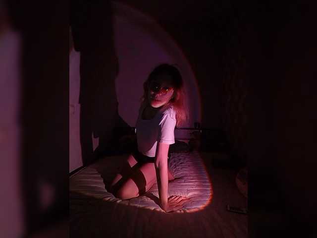 Sex chat gratuit in direct cu VOLKAIDA pe BongaCams