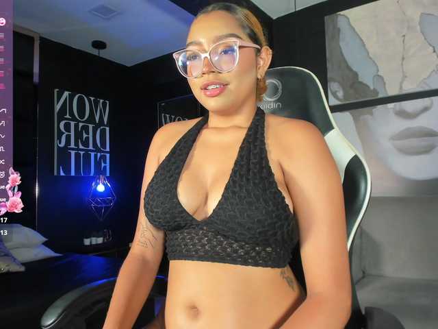 VioletVergara's BongaCams show and profile